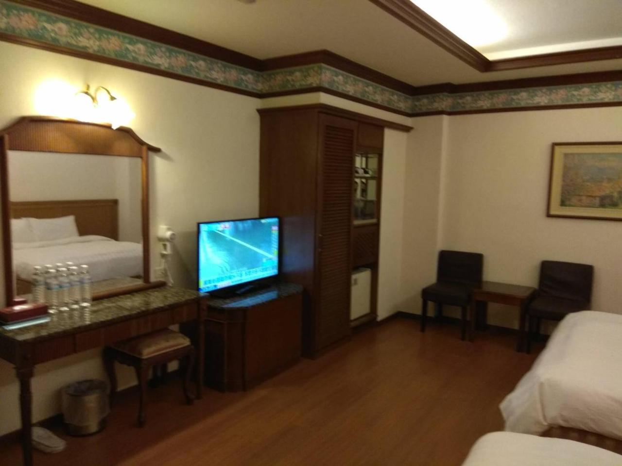 Emperor Hotel Cao Hùng Ngoại thất bức ảnh