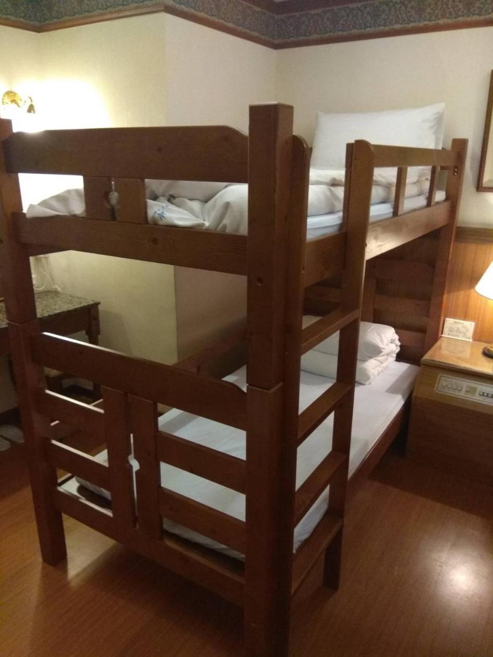 Emperor Hotel Cao Hùng Ngoại thất bức ảnh