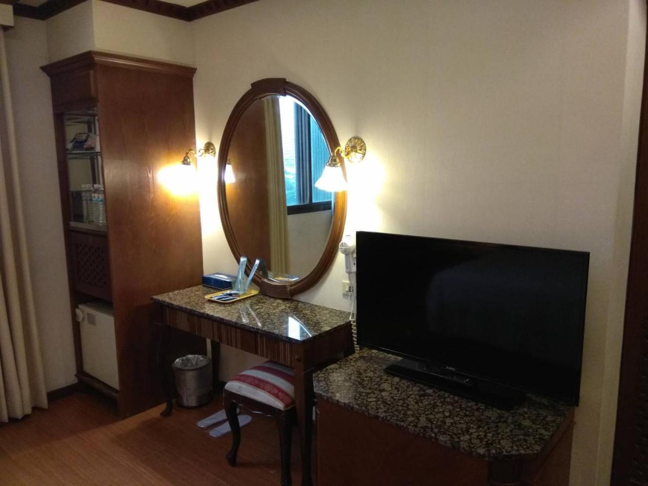 Emperor Hotel Cao Hùng Ngoại thất bức ảnh