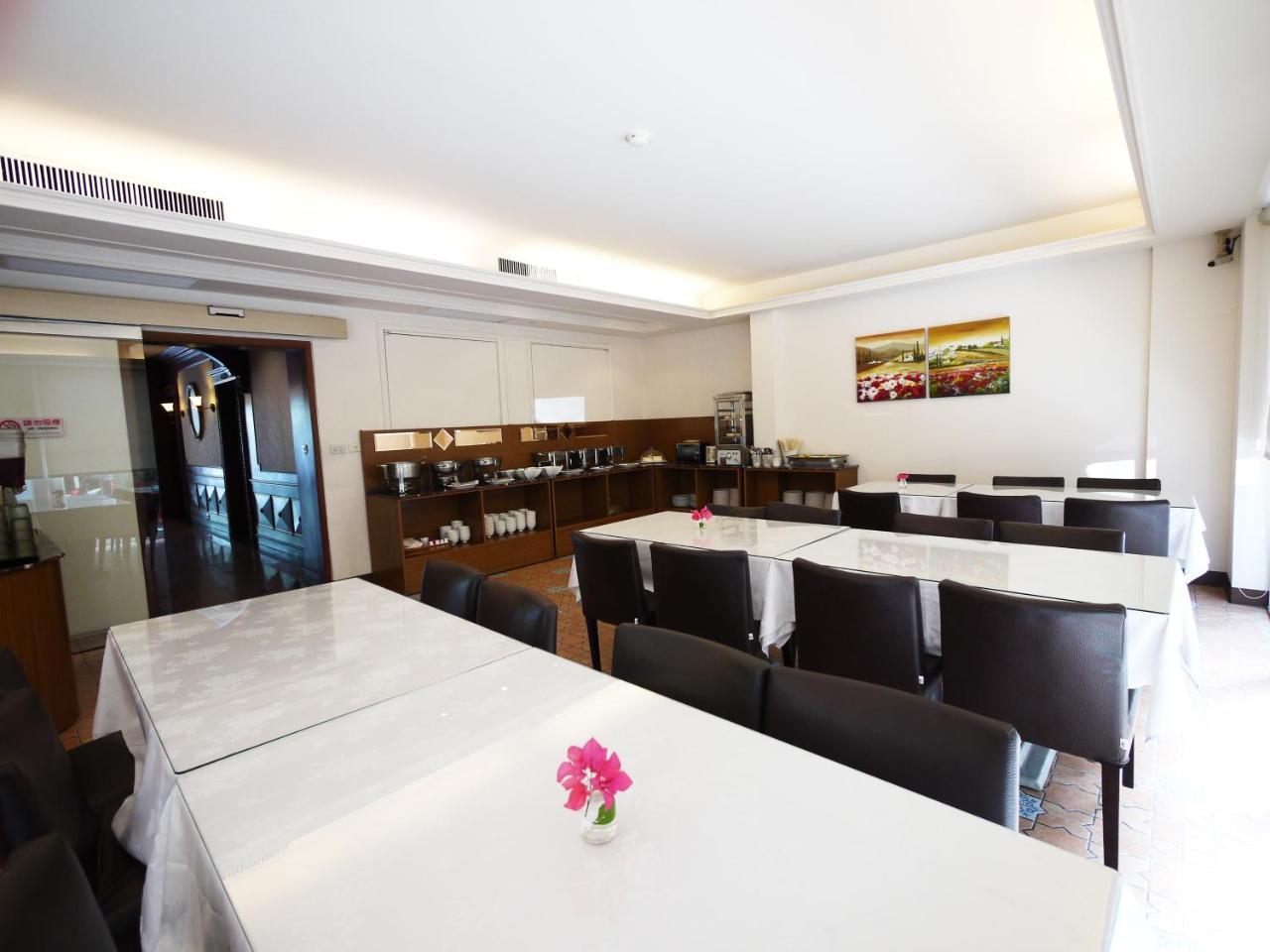 Emperor Hotel Cao Hùng Ngoại thất bức ảnh